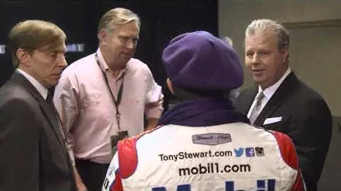 Tony’s Next Chapter | Tony Learns French | Mobil 1