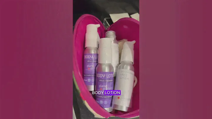 Sustainable travel bag 🌿 Pack my toiletry bag with me