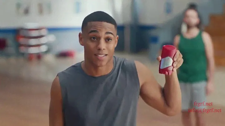 Old Spice перезапустил свой легендарный «каннский» вирус — главный герой появится и на Супербоуле