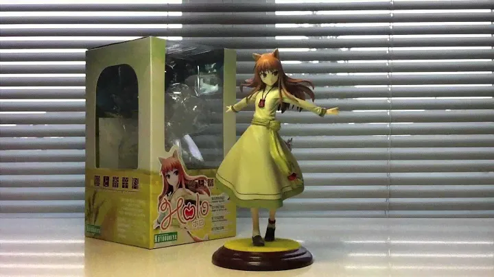 Spice and Wolf - Holo Figure Unboxing