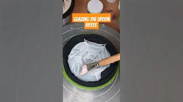 Glazing the sgraffito, mishima spoon rests
