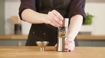 Cole & Mason Stadhampton Chilli and Spice Mill